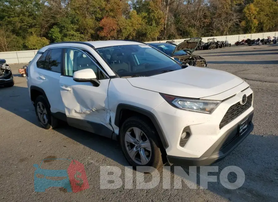 2T3P1RFV6MC223732 Photo# 4