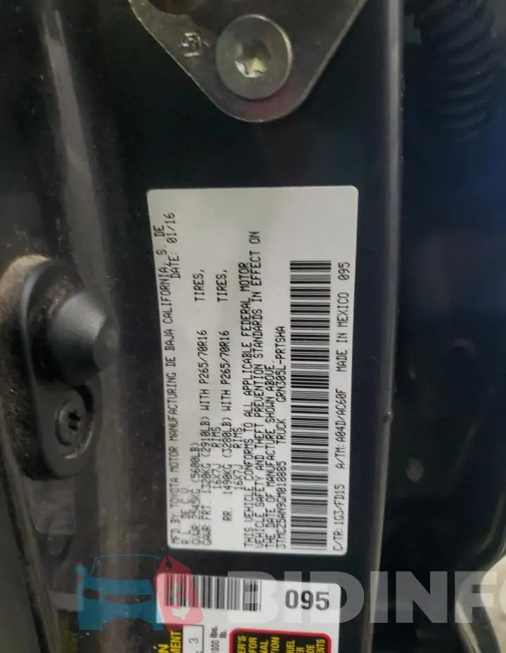 3TMCZ5AN9GM018885 Photo# 13