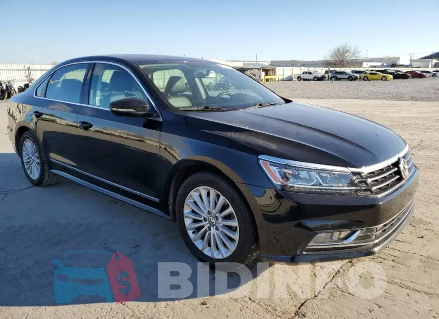 1VWBS7A31GC046236 Photo# 4
