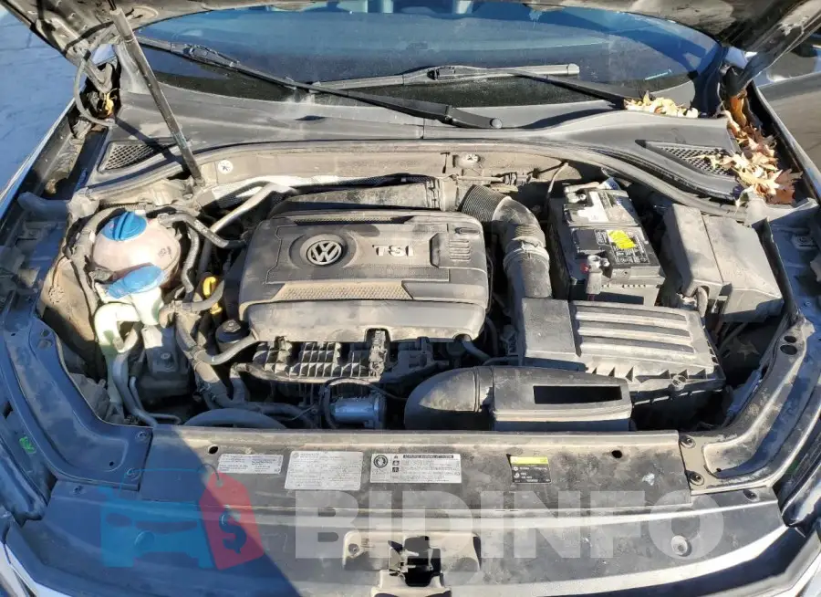1VWBS7A31GC046236 Photo# 11
