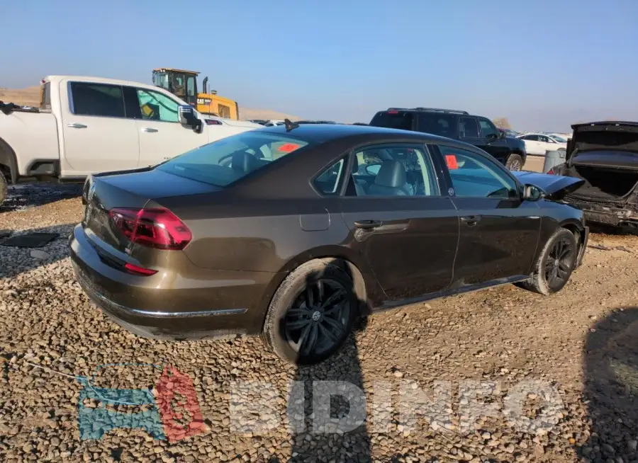 1VWLA7A31KC005377 Photo# 3