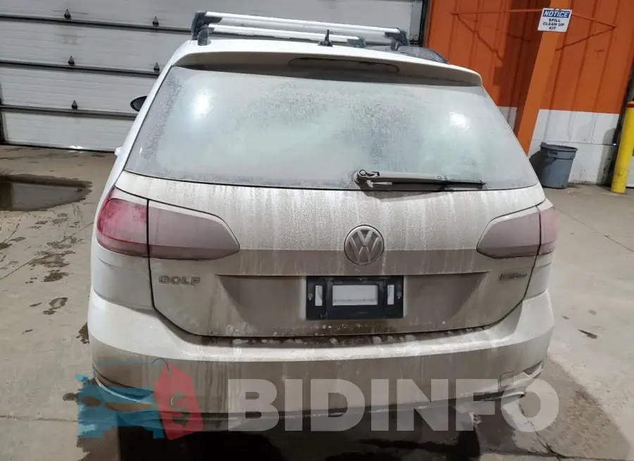 3VW117AU2KM525120 Photo# 6