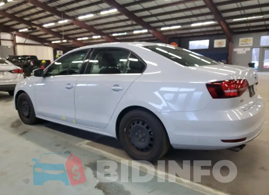 3VW167AJ6HM268821 Photo# 2