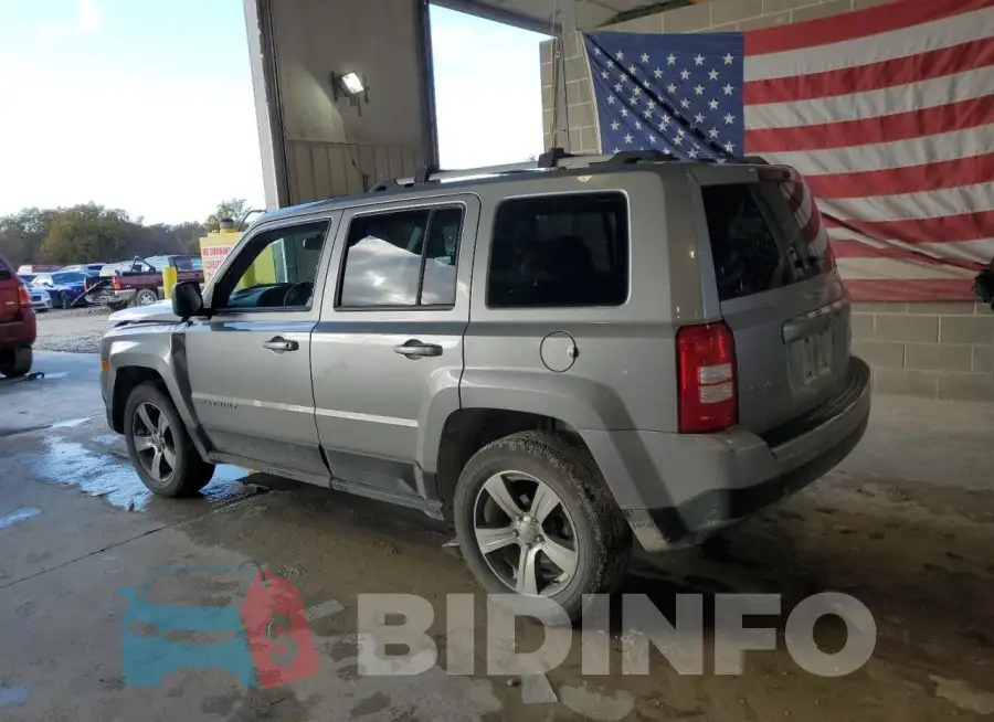 1C4NJRFB4HD210735 Photo# 2