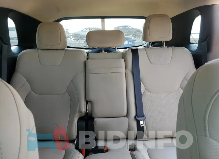 1C4PJLCS6GW287572 Photo# 10