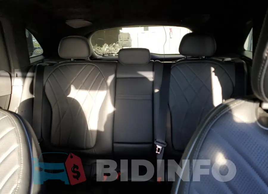4JGGM2CB0PA002097 Photo# 10