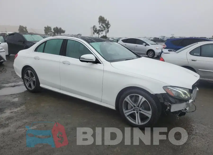 WDDZF8DB5LA738414 Photo# 4