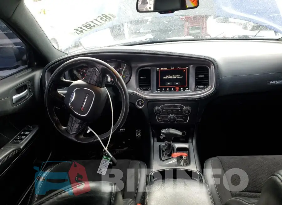 2C3CDXCT2KH573095 Photo# 8