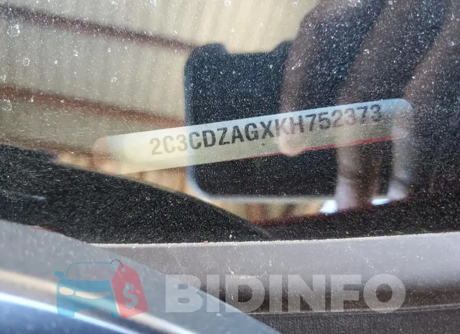2C3CDZAGXKH752373 Photo# 12