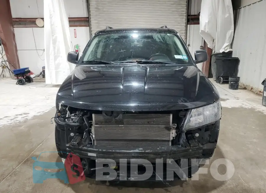 3C4PDCAB7LT272007 Photo# 5