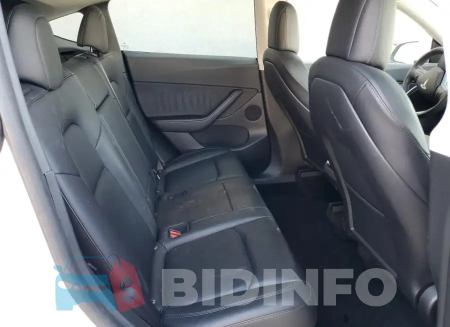 7SAYGDEE2NF409011 Photo# 10
