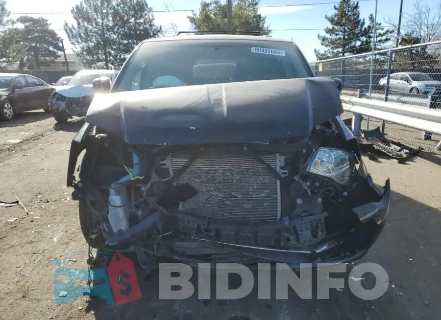 2C4RC1BG4GR185975 Photo# 5