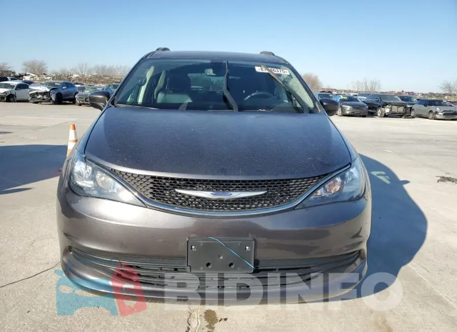 2C4RC1DG1LR157624 Photo# 5