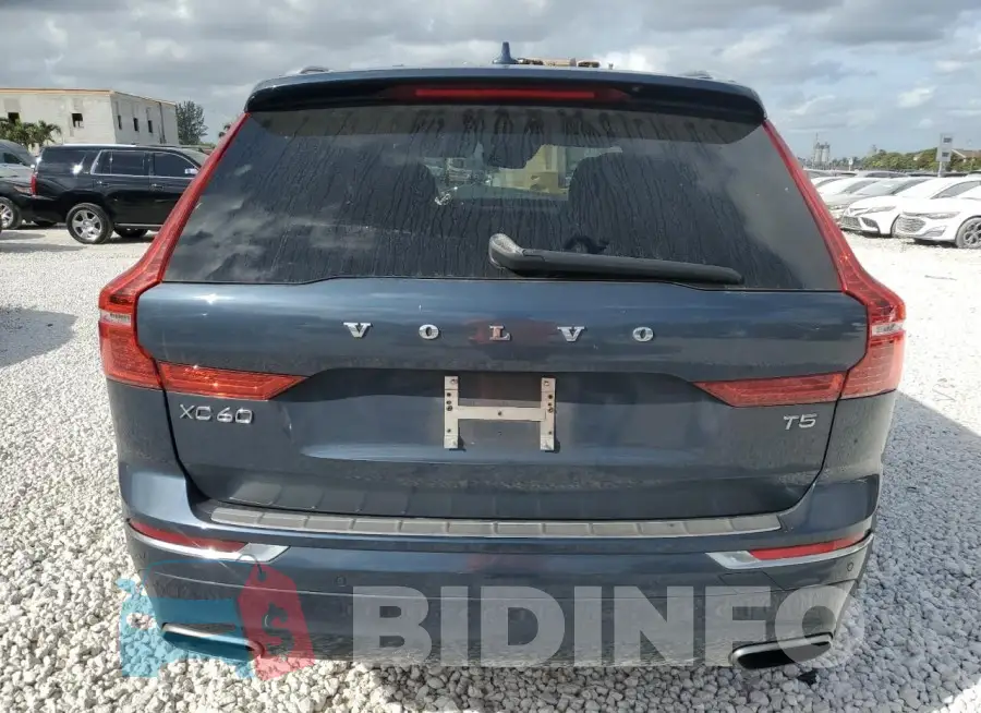 YV4102DL7M1829472 Photo# 6