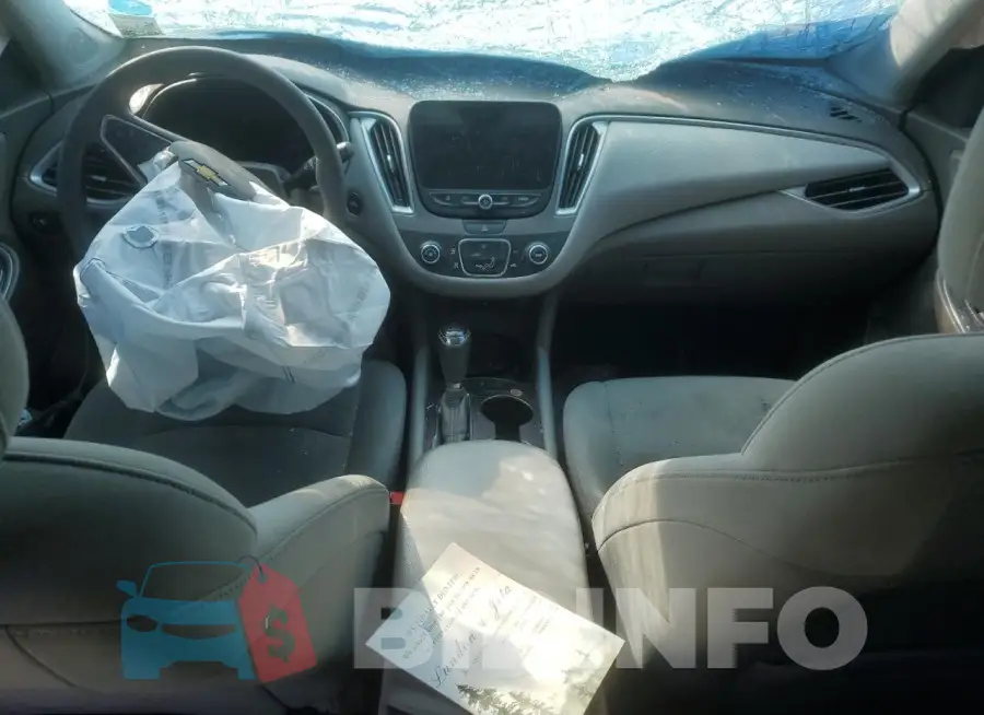 1G1ZB5ST1KF184234 Photo# 8