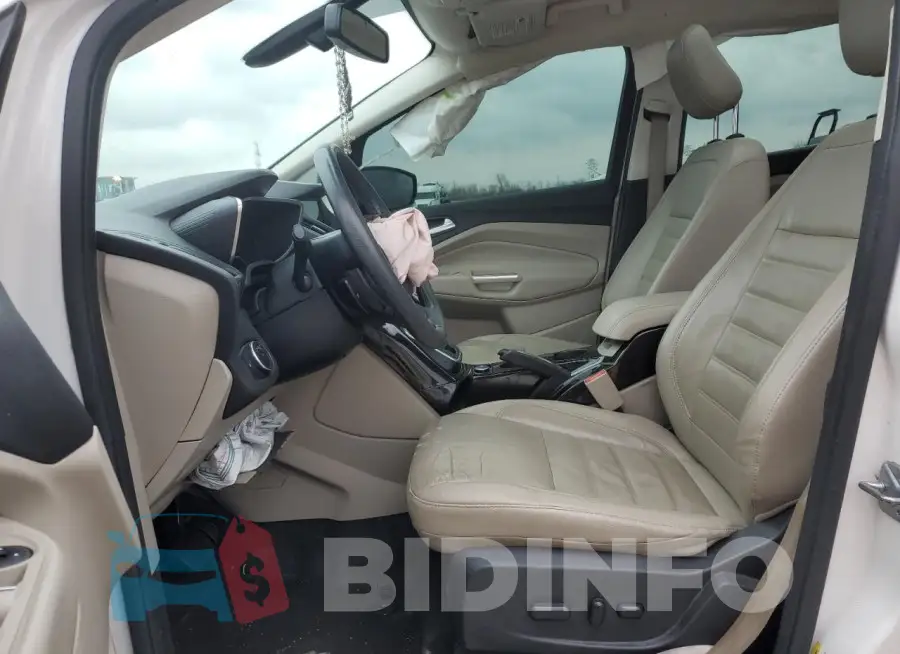 1FADP5DU4JL101569 Photo# 7