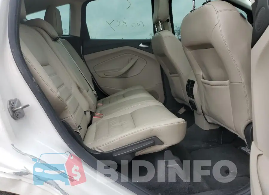 1FADP5DU4JL101569 Photo# 11