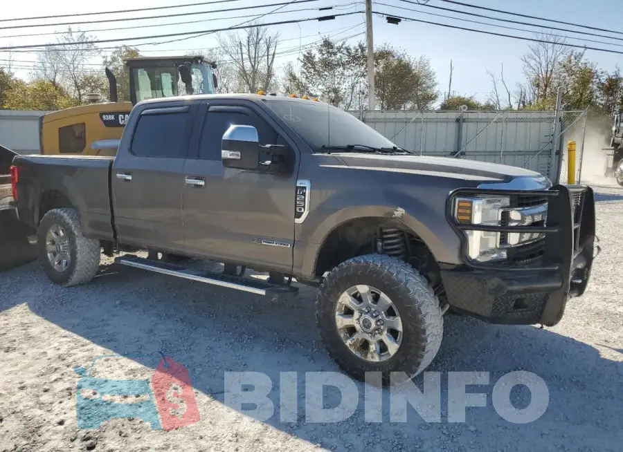 1FT7W2BT2JEB01920 Photo# 4