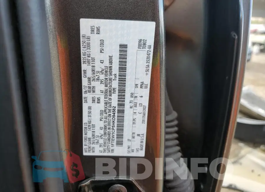 1FTEW1CP5HKD94582 Photo# 12