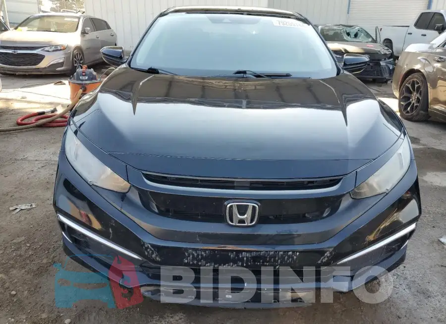 19XFC2F68KE202068 Photo# 5