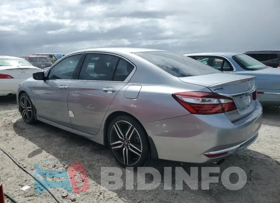 1HGCR2F56HA281147 Photo# 2