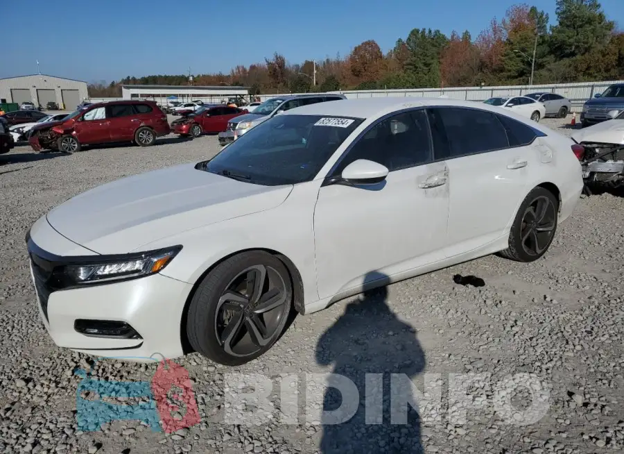 1HGCV1F32JA157032 Photo# 1