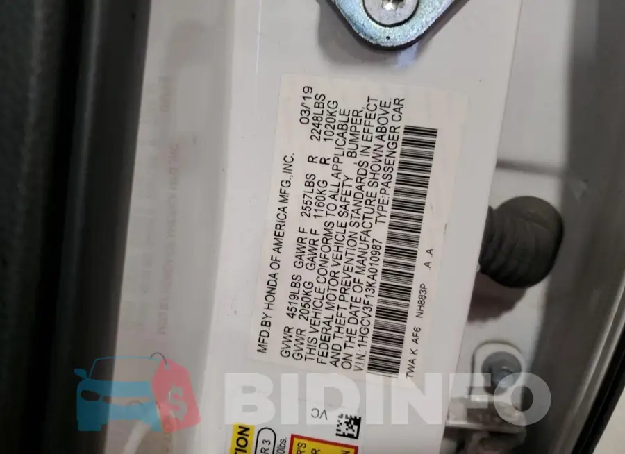 1HGCV3F13KA010987 Photo# 12