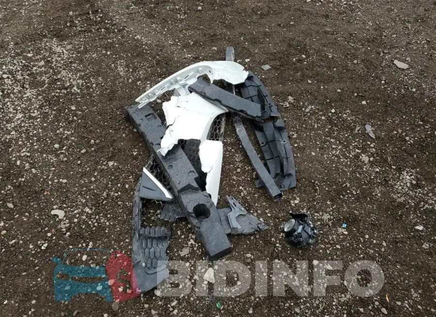 5YFBPRBE8LP033808 Photo# 12