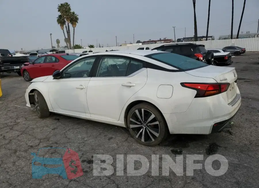 1N4BL4CV9NN410682 Photo# 2