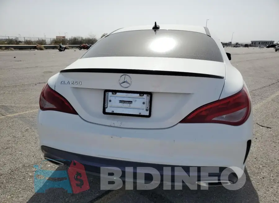 WDDSJ4EB3JN665024 Photo# 6