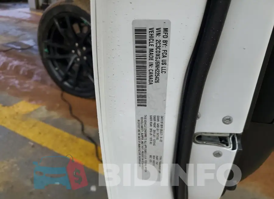 2C3CDXGJ6NH225426 Photo# 12