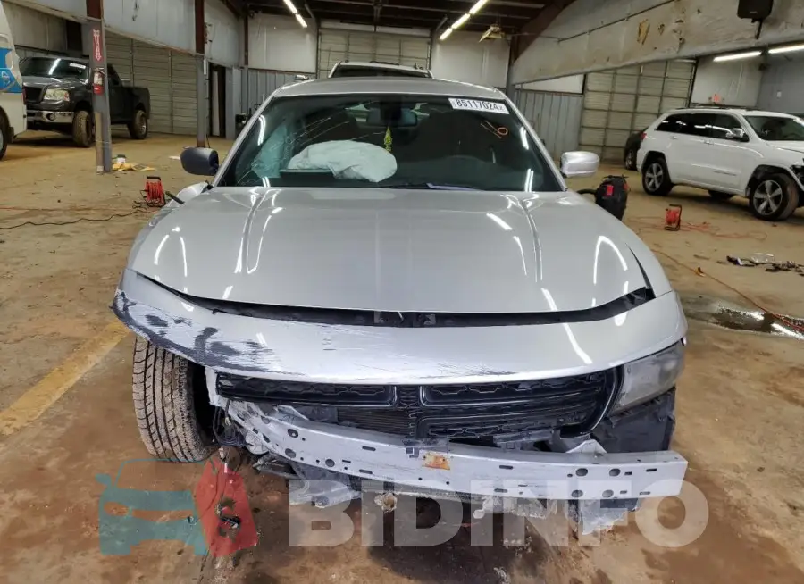 2C3CDXKT8HH655410 Photo# 5