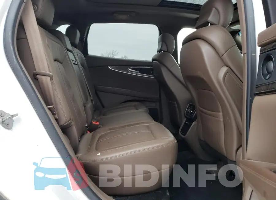 2LMPJ8LR9JBL38968 Photo# 11