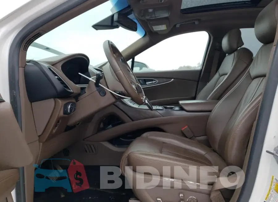 2LMPJ8LR9JBL38968 Photo# 7