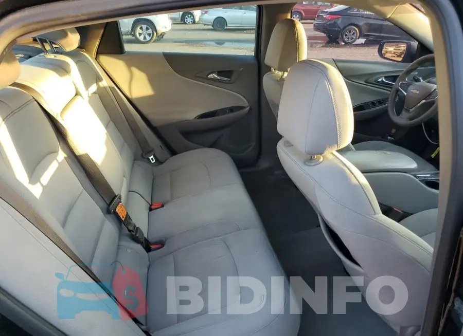 1G1ZB5ST3HF104991 Photo# 10