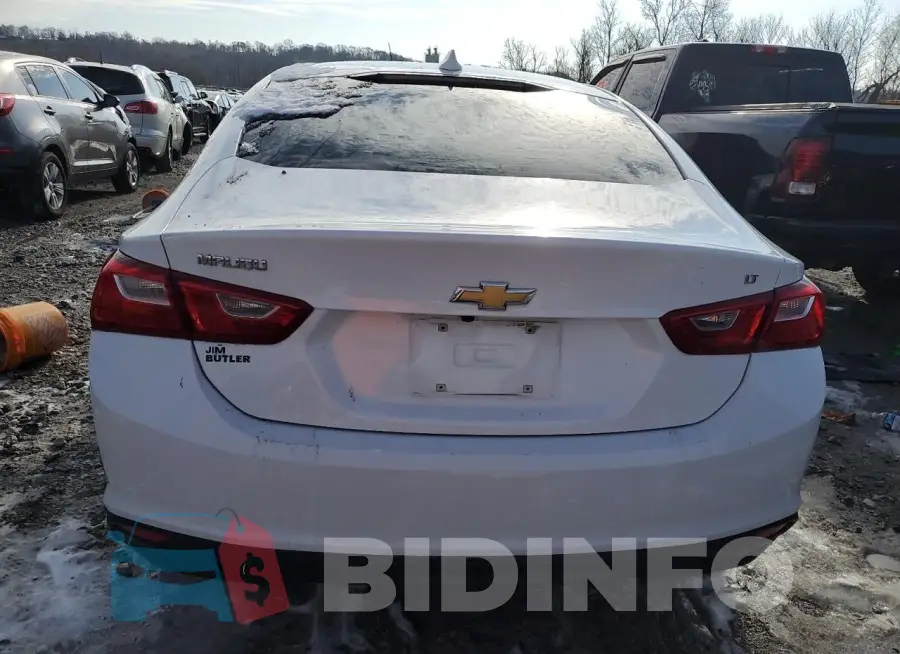 1G1ZD5ST4JF256858 Photo# 6