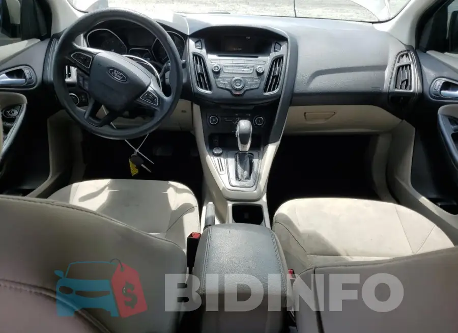 1FADP3F21HL305739 Photo# 8