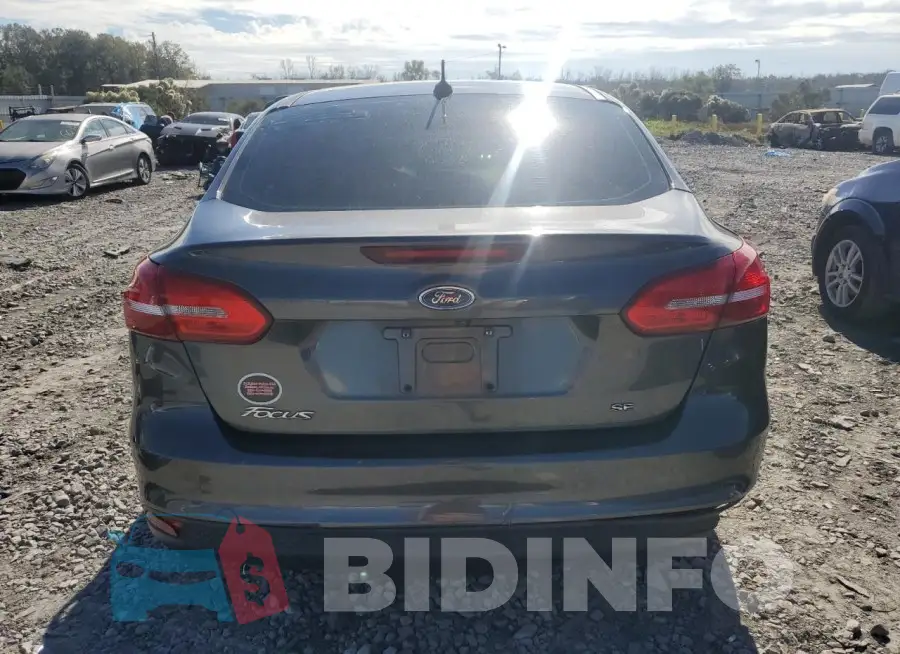 1FADP3F2XHL338724 Photo# 6