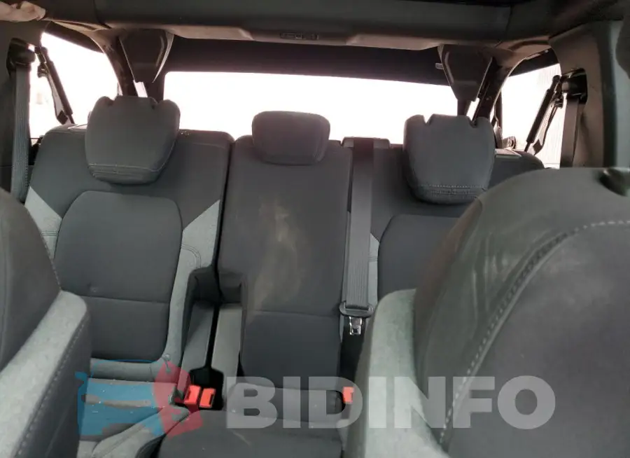 1FMDE5BH4PLB21279 Photo# 10