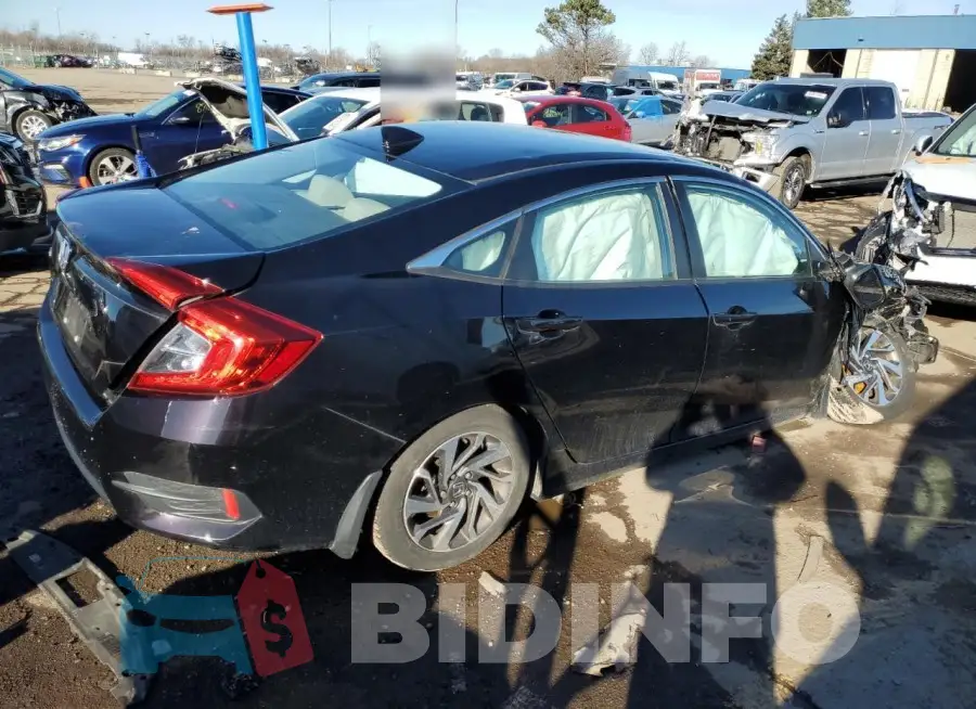 19XFC2F78HE076943 Photo# 3