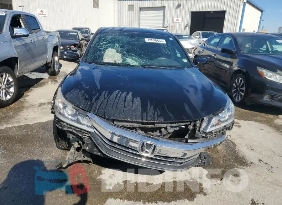 1HGCR2F19HA180441 Photo# 5