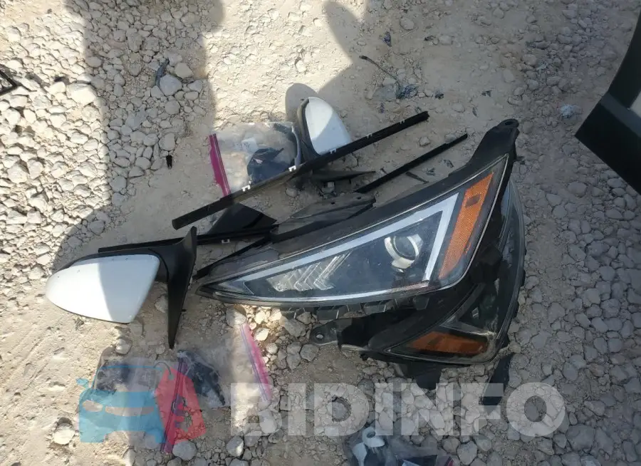 5NPD84LF3KH427647 Photo# 12