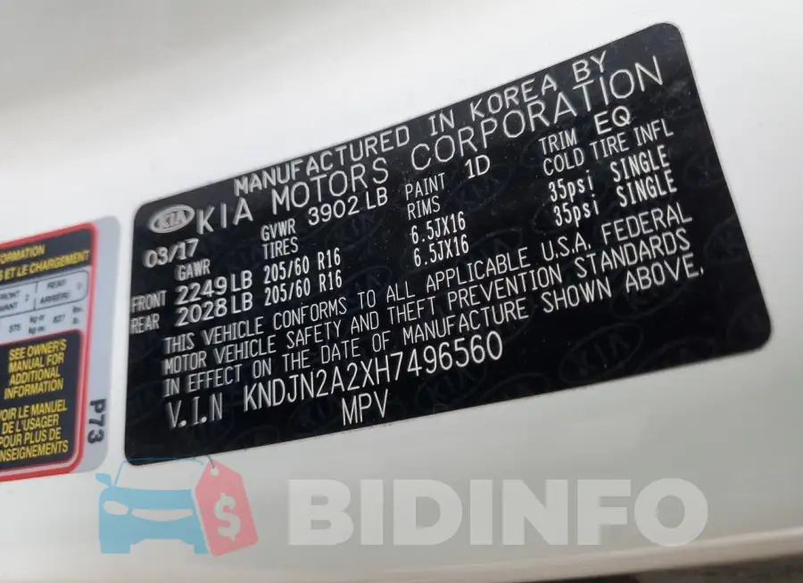KNDJN2A2XH7496560 Photo# 12