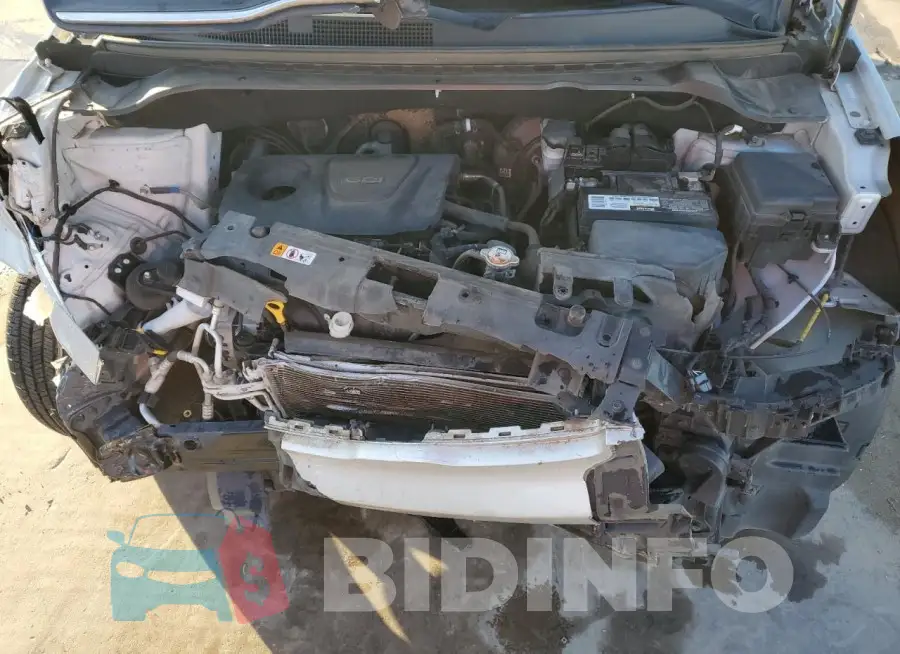 KNDJN2A2XJ7564863 Photo# 11