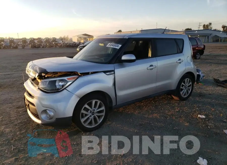 KNDJP3A5XJ7623372 Photo# 1