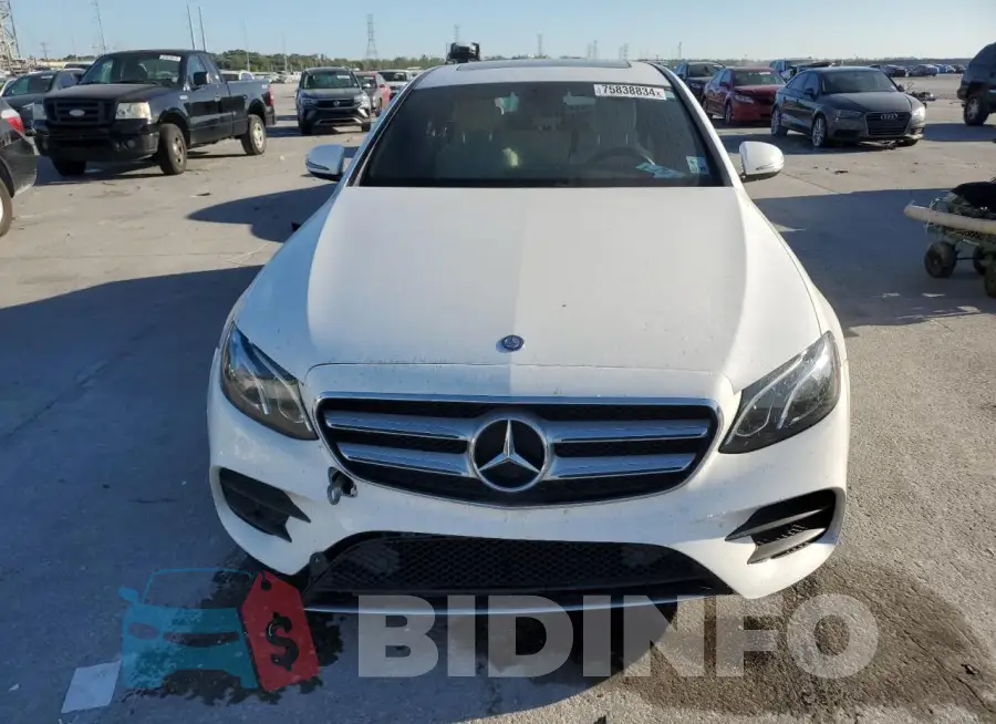 WDDZF4JB4HA049887 Photo# 5