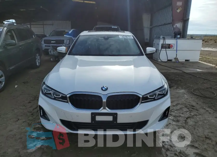 3MW89FF04R8E48826 Photo# 5