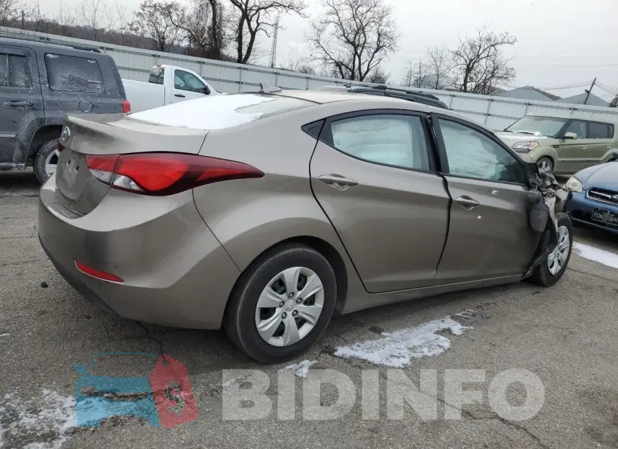 5NPDH4AE8GH796179 Photo# 3