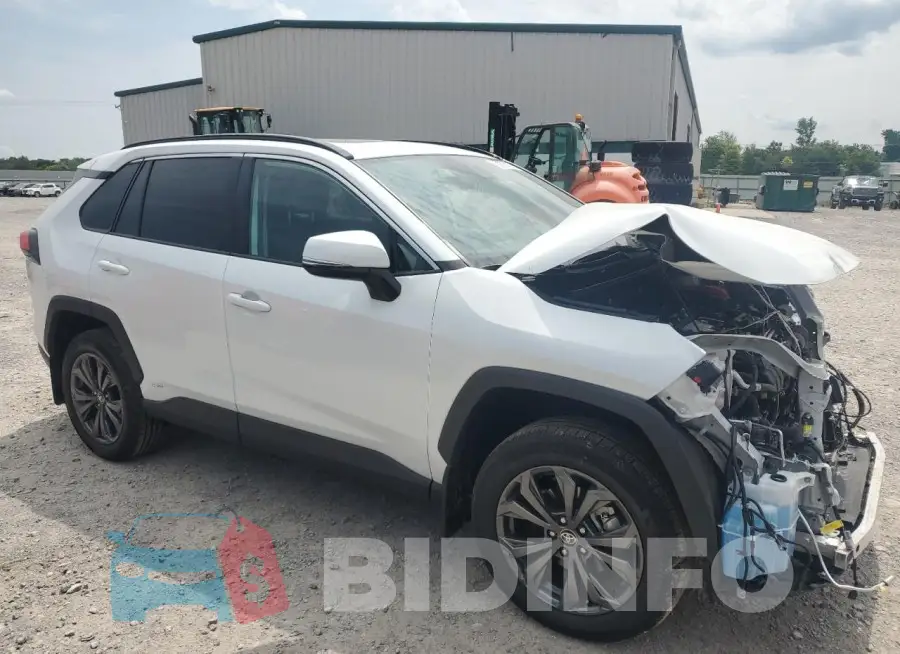 2T3B6RFV1RW062997 Photo# 4