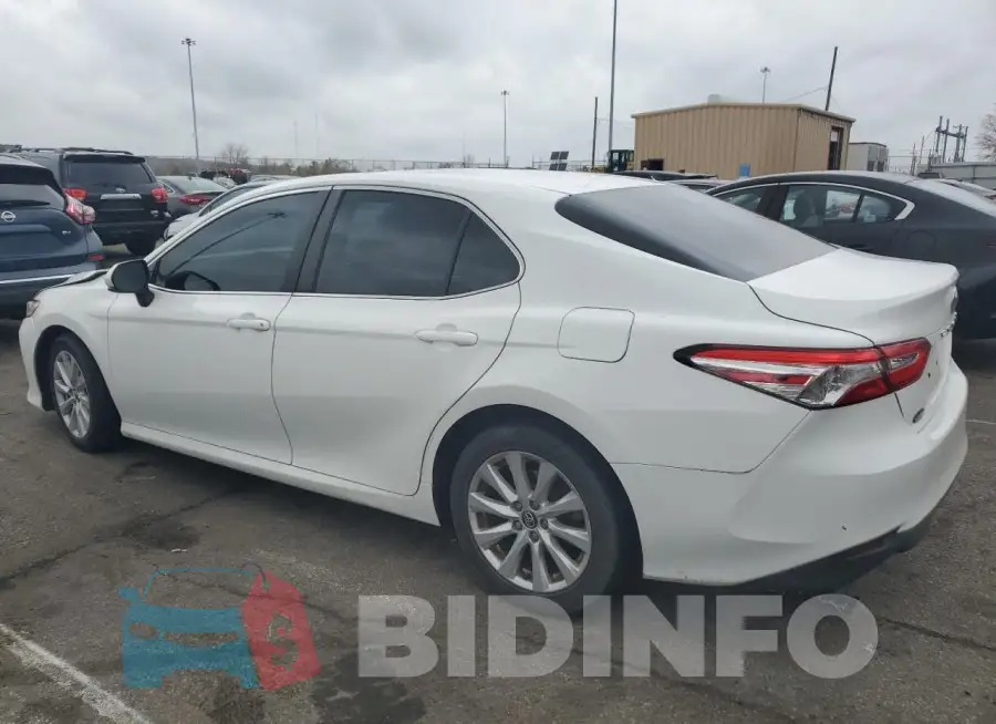 4T1B11HK6JU598683 Photo# 2